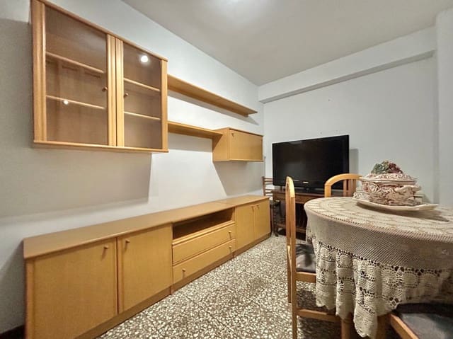 3 bedroom Apartment for sale in Suarez, Málaga city - € 243,000 (Ref: 9715404)
