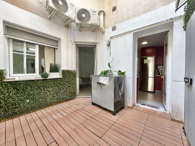 4 makuuhuone Huoneisto myytävänä paikassa Capuchinos, Málaga kaupunki mukana 
autotalli - 470 000 € (Ref: 9716557)