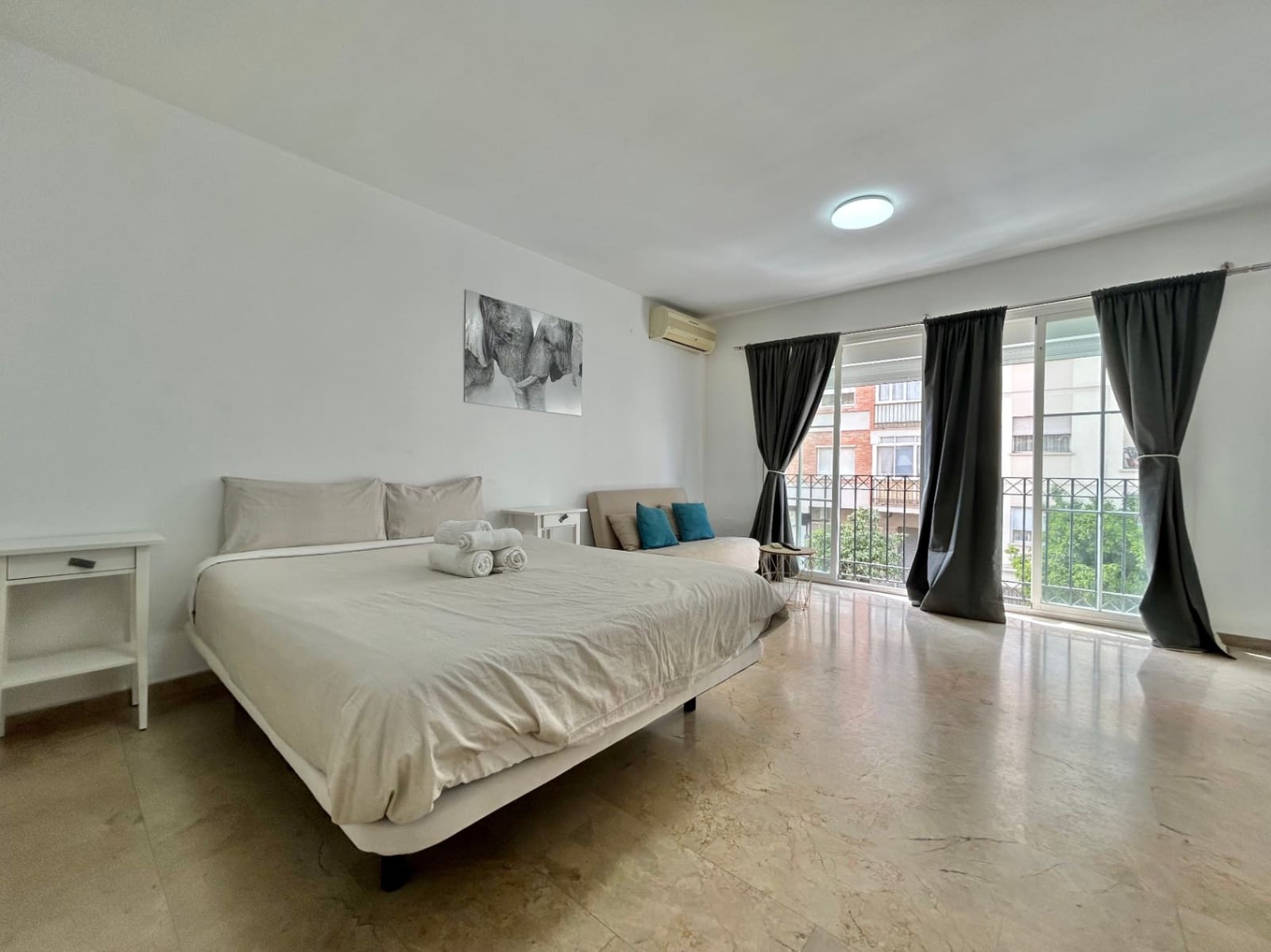 4 slaapkamer Appartement te koop in Malaga stad met garage - € 470.000 (Ref: 9716557)