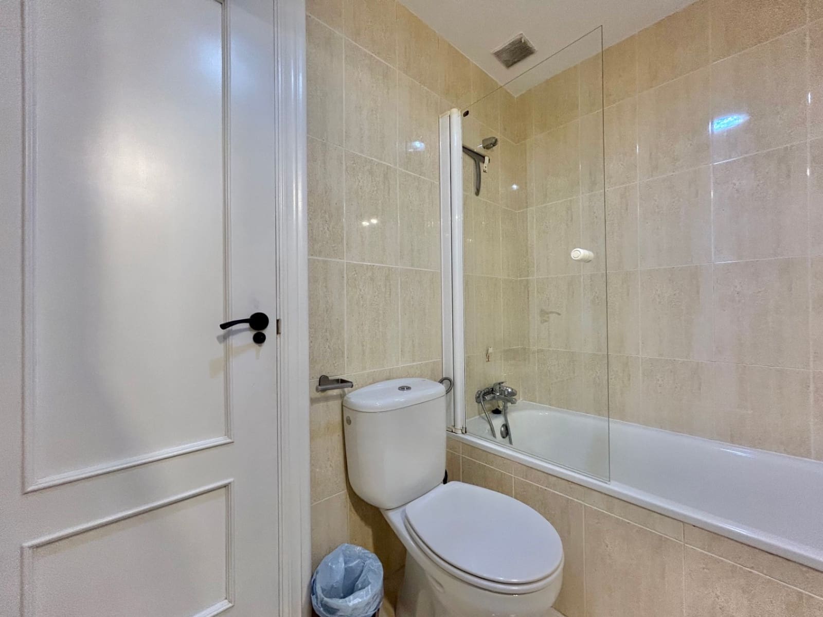 4 slaapkamer Appartement te koop in Malaga stad met garage - € 470.000 (Ref: 9716557)