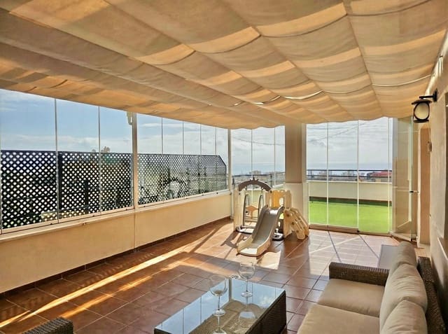 4 makuuhuone Kattohuoneisto myytävänä paikassa Torremolinos mukana uima-altaan 
autotalli - 595 000 € (Ref: 9755031)