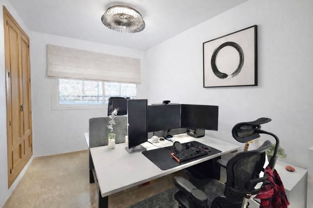 4 makuuhuone Kattohuoneisto myytävänä paikassa Torremolinos mukana uima-altaan 
autotalli - 595 000 € (Ref: 9755031)