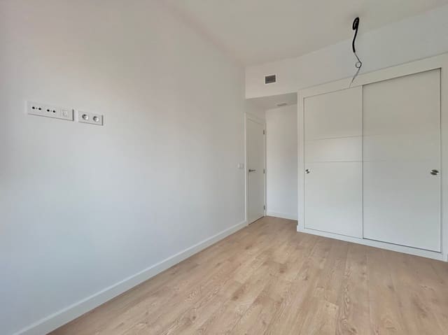 2 sypialnia Penthouse na sprzedaż w Centro Historico, Miasto Málaga z garażem - 499 990 € (Ref: 9761011)