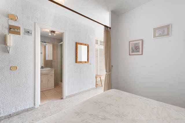 Studio till salu i Torremolinos - 125 000 € (Ref: 9779119)