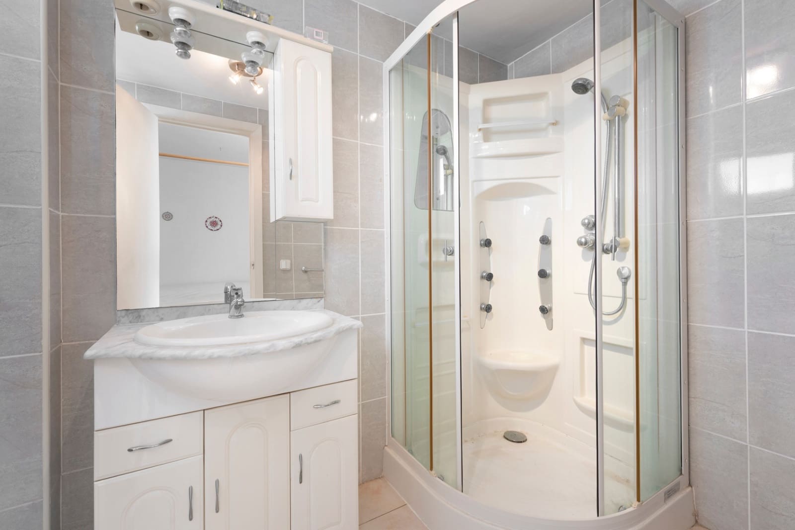 Studio till salu i Torremolinos - 125 000 € (Ref: 9779119)