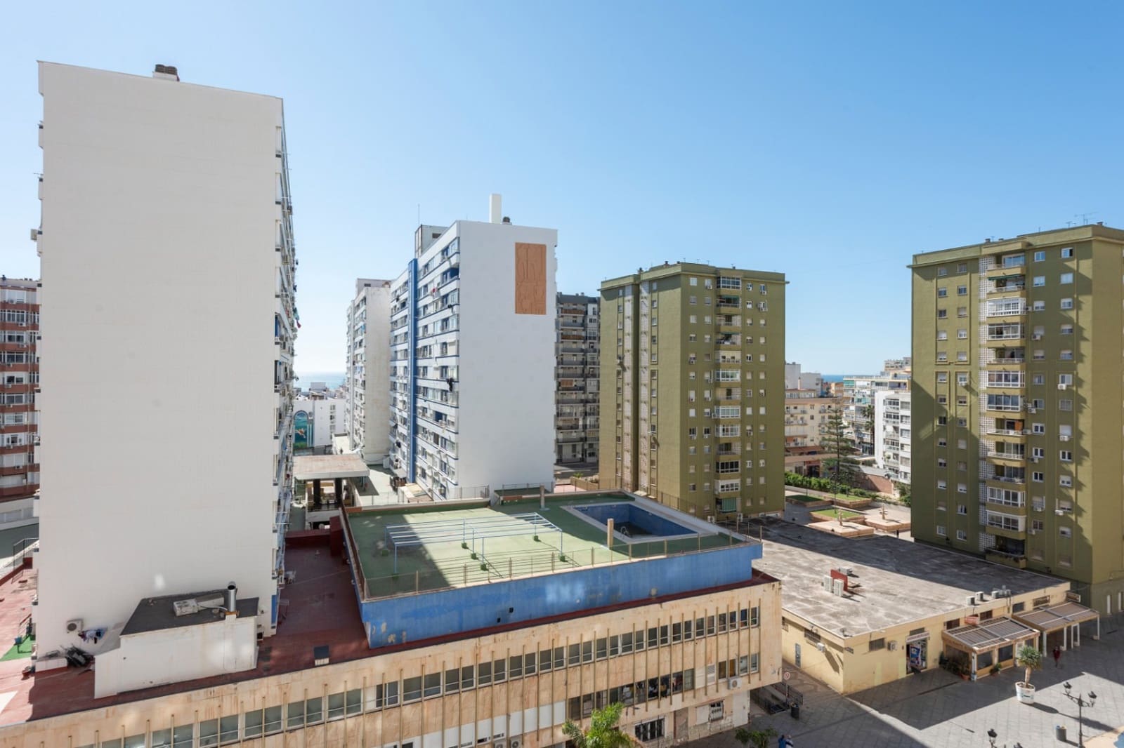 Studio till salu i Torremolinos - 125 000 € (Ref: 9779119)