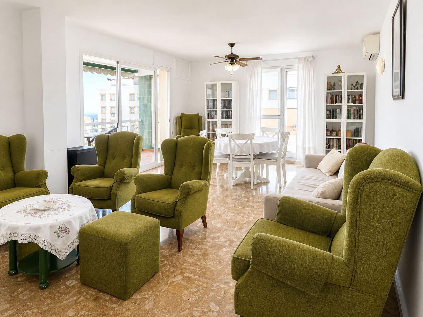 2 Zimmer Penthouse zu verkaufen in Torremolinos mit Pool - 395.000 € (Ref: 9814087)