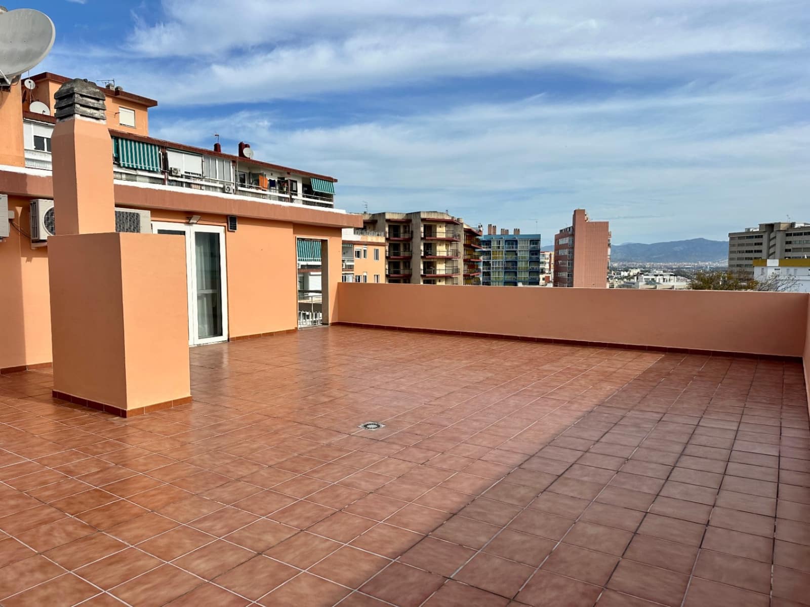 2 Zimmer Penthouse zu verkaufen in Torremolinos mit Pool - 395.000 € (Ref: 9814087)