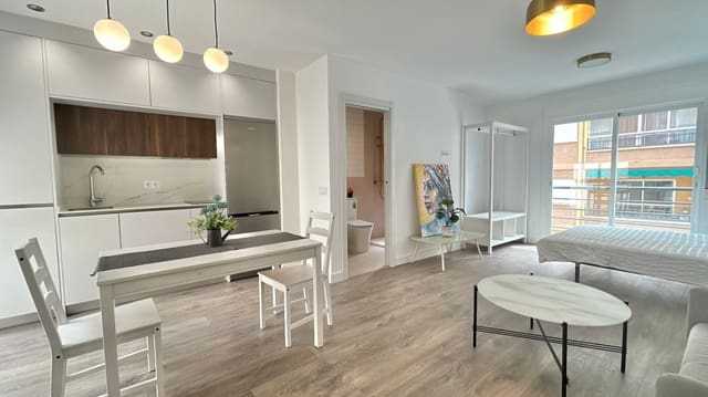 Studio na sprzedaż w Marmoles, Miasto Málaga - 240 000 € (Ref: 9824105)