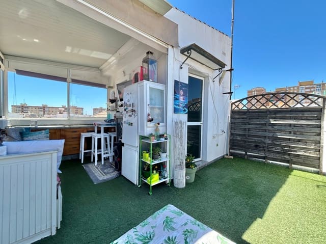 3 sovrum Semi-fristående Villa till salu i Santa Isabel, Málaga stad - 415 000 € (Ref: 9854540)