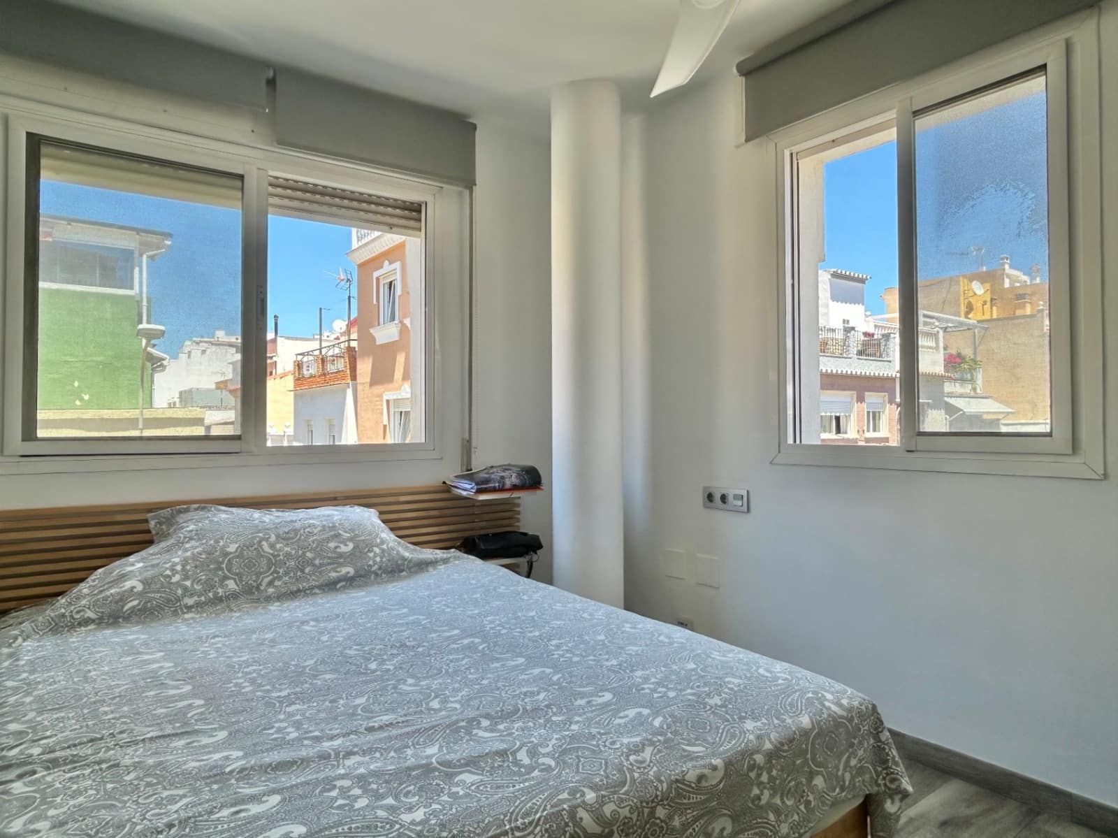 3 sovrum Semi-fristående Villa till salu i Malaga stad - 415 000 € (Ref: 9854540)