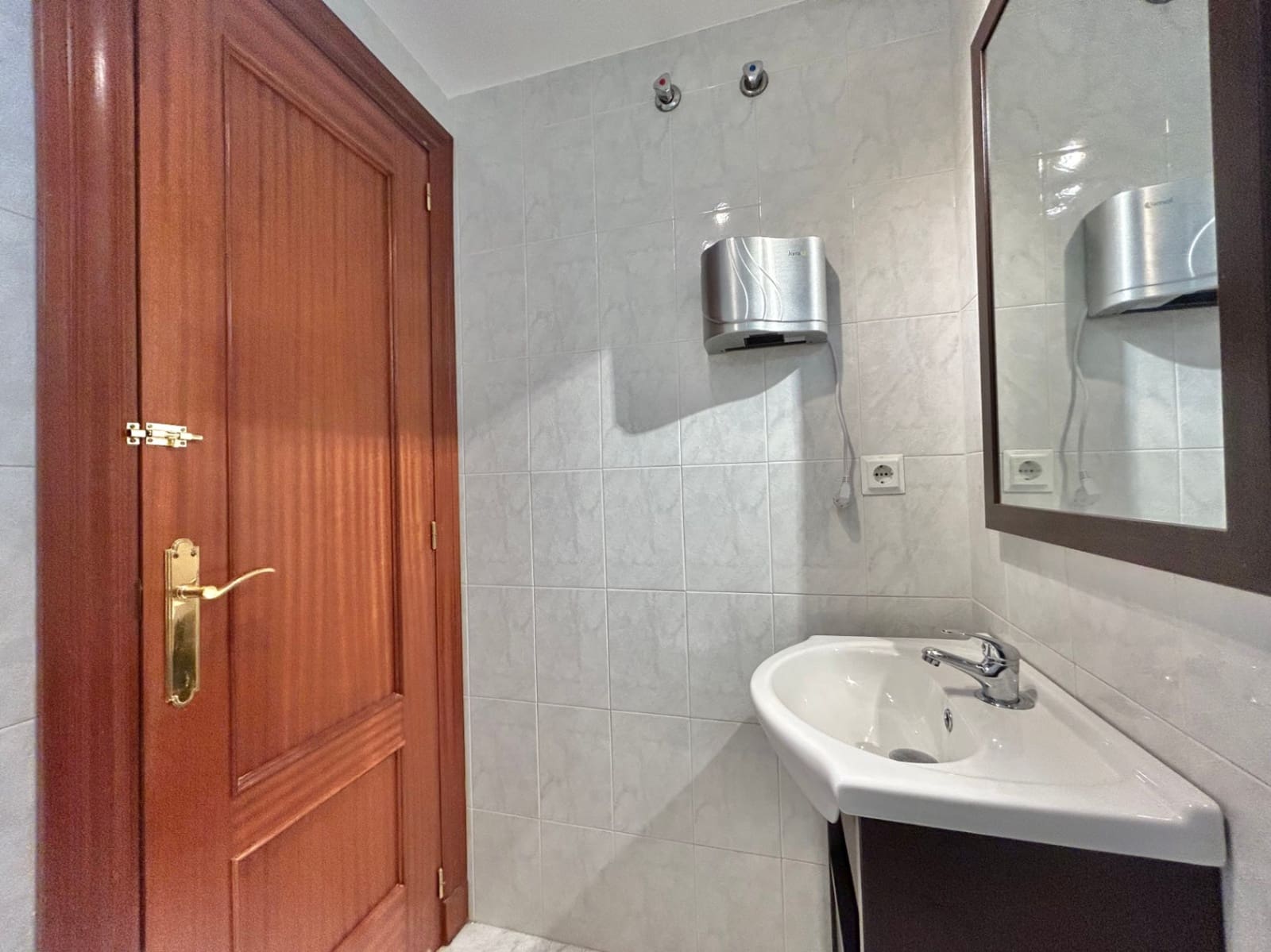 3 Zimmer Apartment zu verkaufen in Malaga Stadt - 360.000 € (Ref: 9879922)