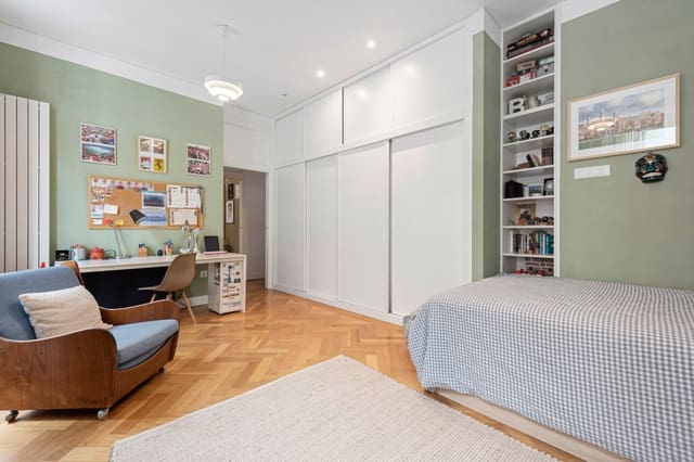 Apartamento de 4 habitaciones en Centro Historico, Málaga ciudad en venta - 990.000 € (Ref: 9895459)