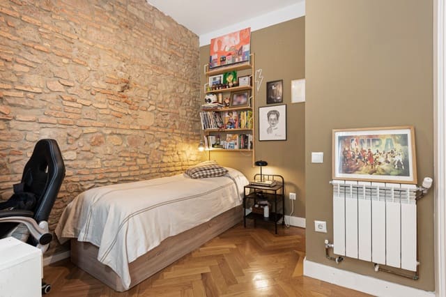 Apartamento de 4 habitaciones en Centro Historico, Málaga ciudad en venta - 990.000 € (Ref: 9895459)