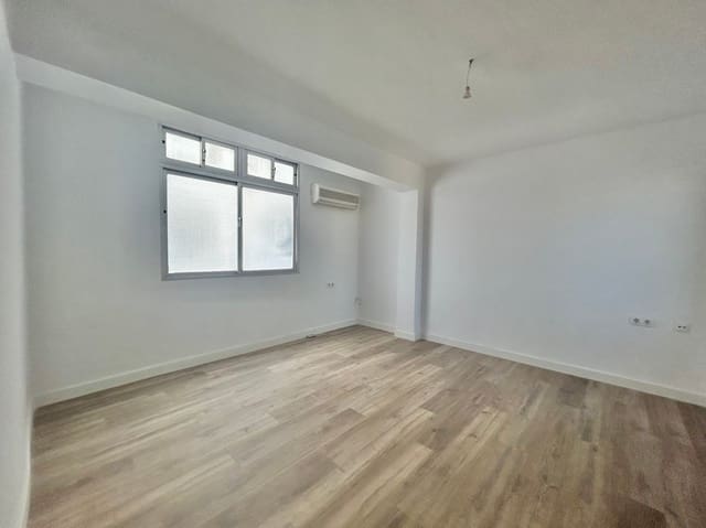 2 Zimmer Apartment zu verkaufen in Ave Maria, Málaga Stadt - 299.900 € (Ref: 9932323)