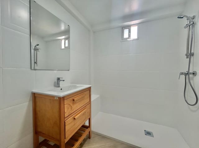 2 Zimmer Apartment zu verkaufen in Ave Maria, Málaga Stadt - 299.900 € (Ref: 9932323)