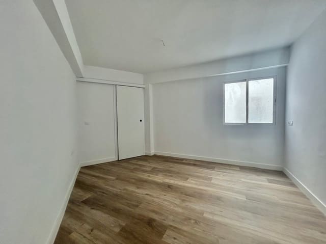 2 Zimmer Apartment zu verkaufen in Ave Maria, Málaga Stadt - 299.900 € (Ref: 9932323)