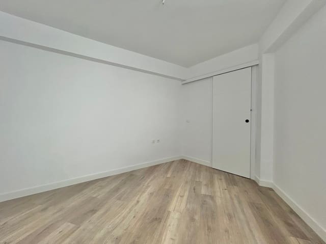2 Zimmer Apartment zu verkaufen in Ave Maria, Málaga Stadt - 299.900 € (Ref: 9932323)