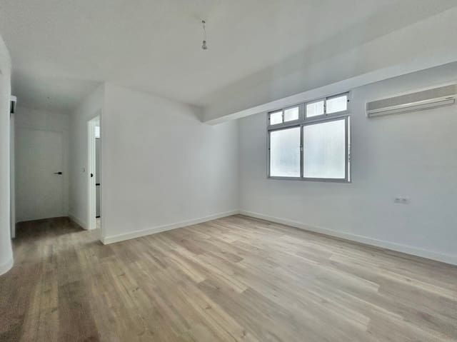 2 Zimmer Apartment zu verkaufen in Ave Maria, Málaga Stadt - 299.900 € (Ref: 9932323)