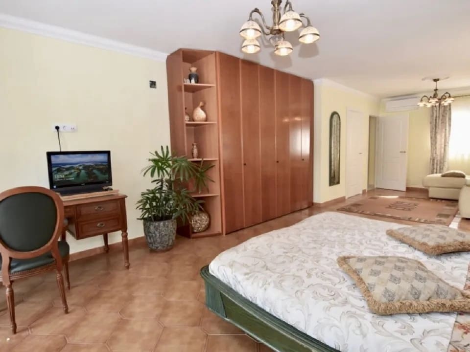 Chalet de 5 habitaciones en Javea / Xàbia en venta con piscina - 850.000 € (Ref: 7463836)