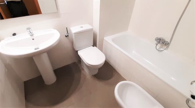 3 makuuhuone Huoneisto vuokrattavana paikassa Centro ciudad, Javea / Xàbia mukana uima-altaan 
autotalli - 1 100 € (Ref: 8977722)