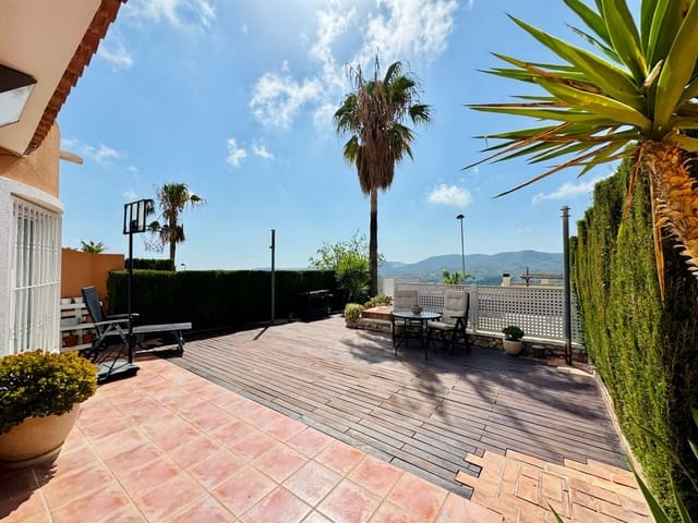 3 quarto Moradia para arrendar em Pedreguer com piscina garagem - 1 500 € (Ref: 8981758)