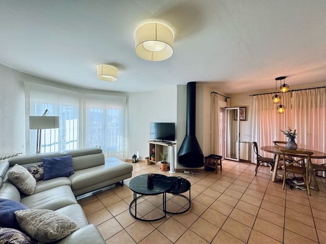 3 quarto Moradia para arrendar em Pedreguer com piscina garagem - 1 500 € (Ref: 8981758)