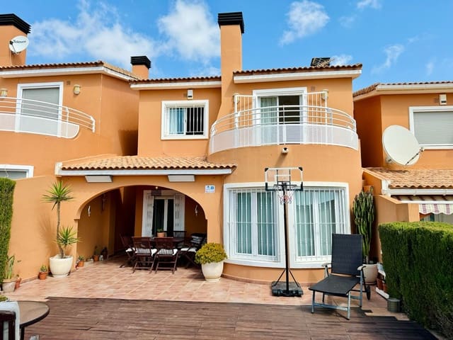 3 quarto Moradia para arrendar em Pedreguer com piscina garagem - 1 500 € (Ref: 8981758)