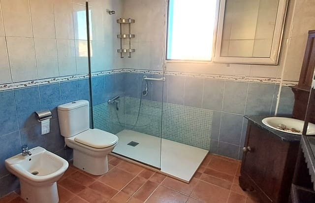 2 bedroom Apartment for sale in Benitachell / Benitatxell with garage - € 199,000 (Ref: 9072433)