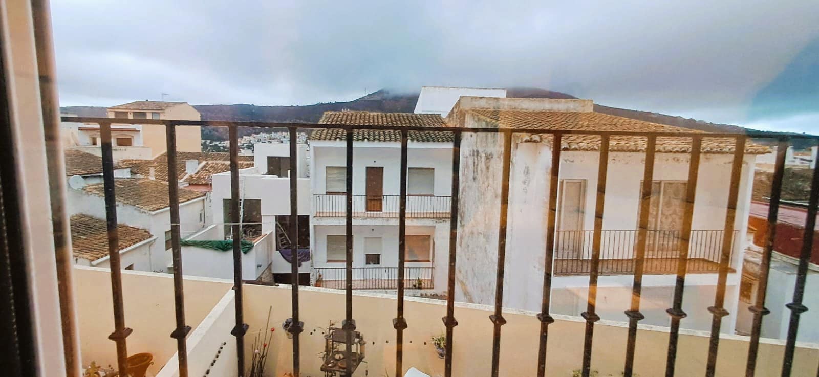 2 bedroom Apartment for sale in Benitachell / Benitatxell with garage - € 199,000 (Ref: 9072433)