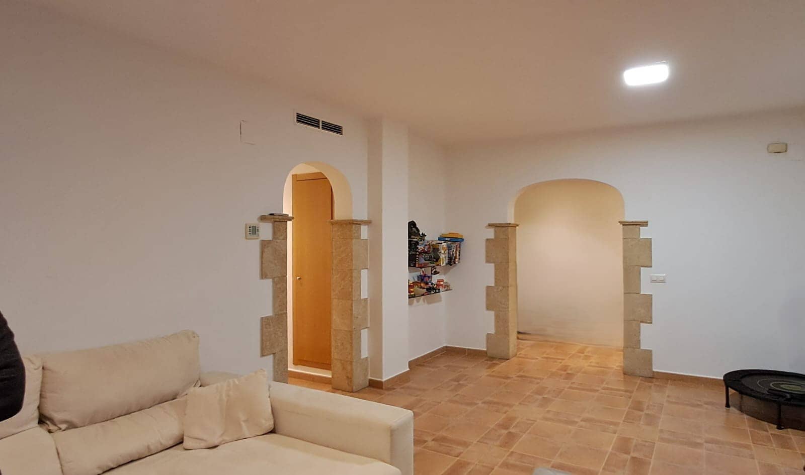 2 bedroom Apartment for sale in Benitachell / Benitatxell with garage - € 199,000 (Ref: 9072433)