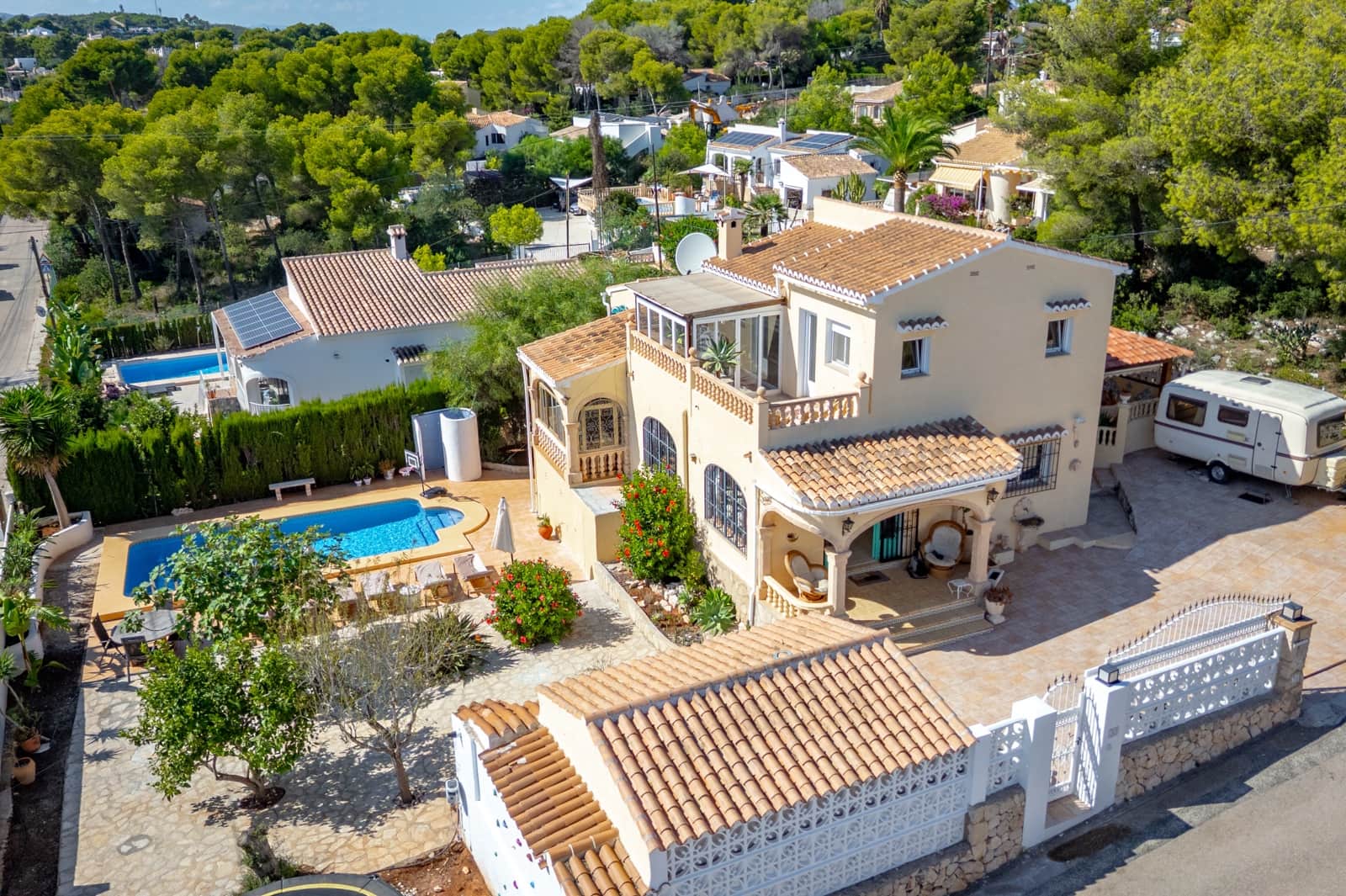 5 bedroom Villa for sale in Javea / Xabia with pool garage - € 585,000 (Ref: 9314246)