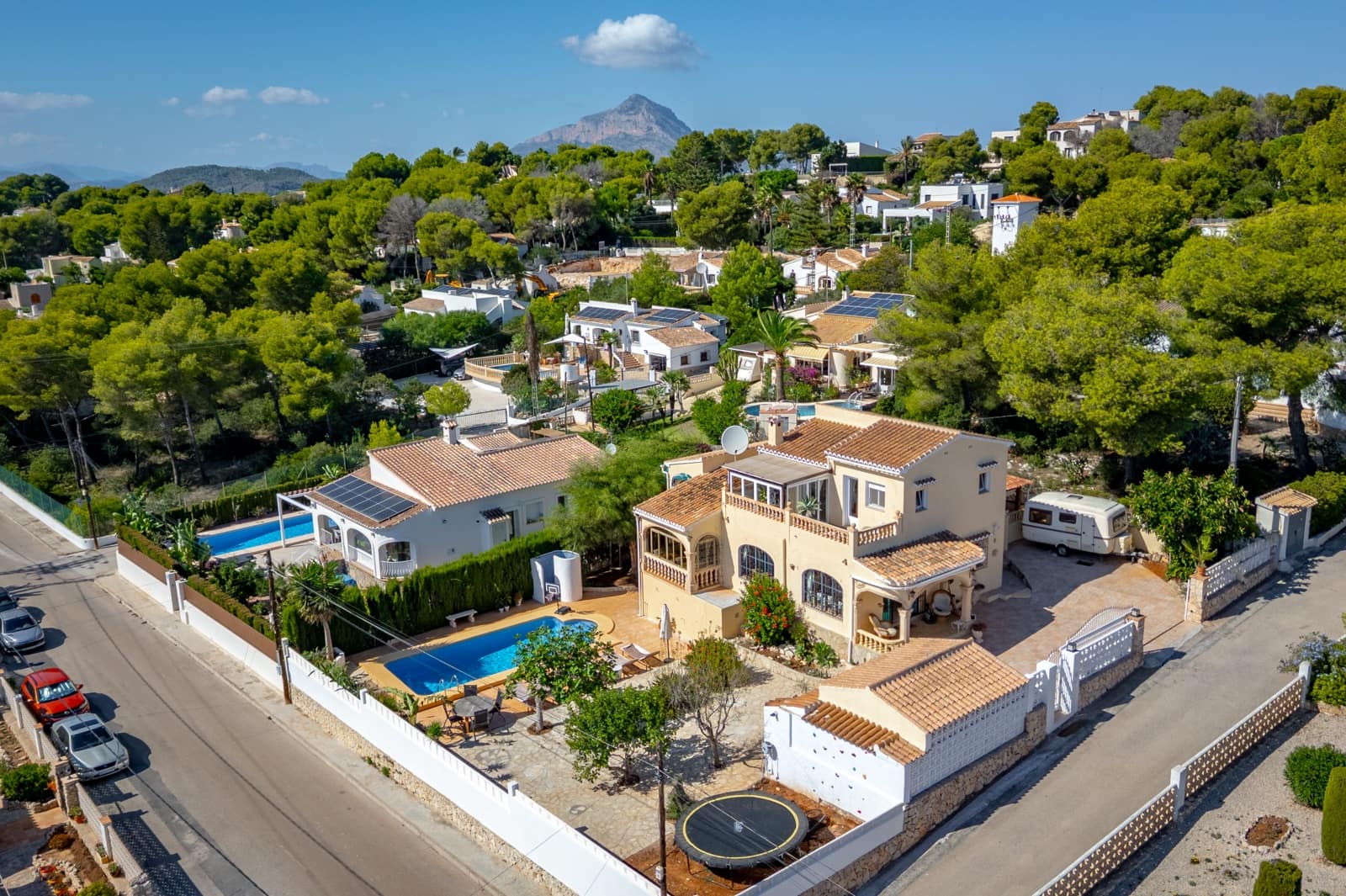 5 bedroom Villa for sale in Javea / Xabia with pool garage - € 585,000 (Ref: 9314246)