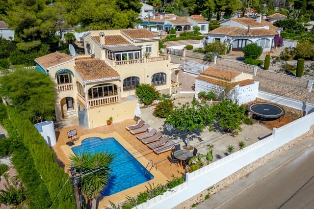 5 soveværelse Villa til salg i La Granadella  - Costa Nova, Javea / Xàbia med swimmingpool garage - € 585.000 (Ref: 9314246)