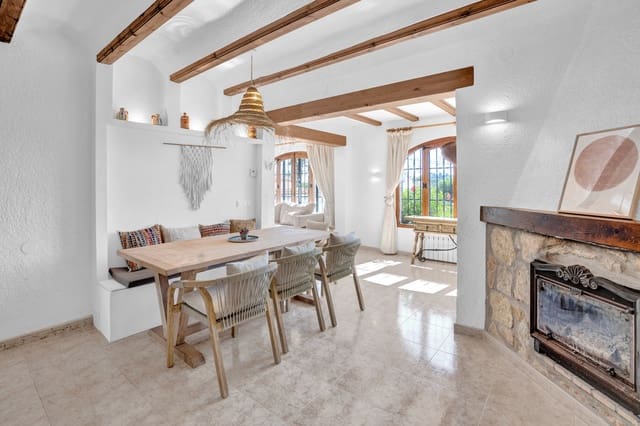 5 soveværelse Villa til salg i La Granadella  - Costa Nova, Javea / Xàbia med swimmingpool garage - € 585.000 (Ref: 9314246)