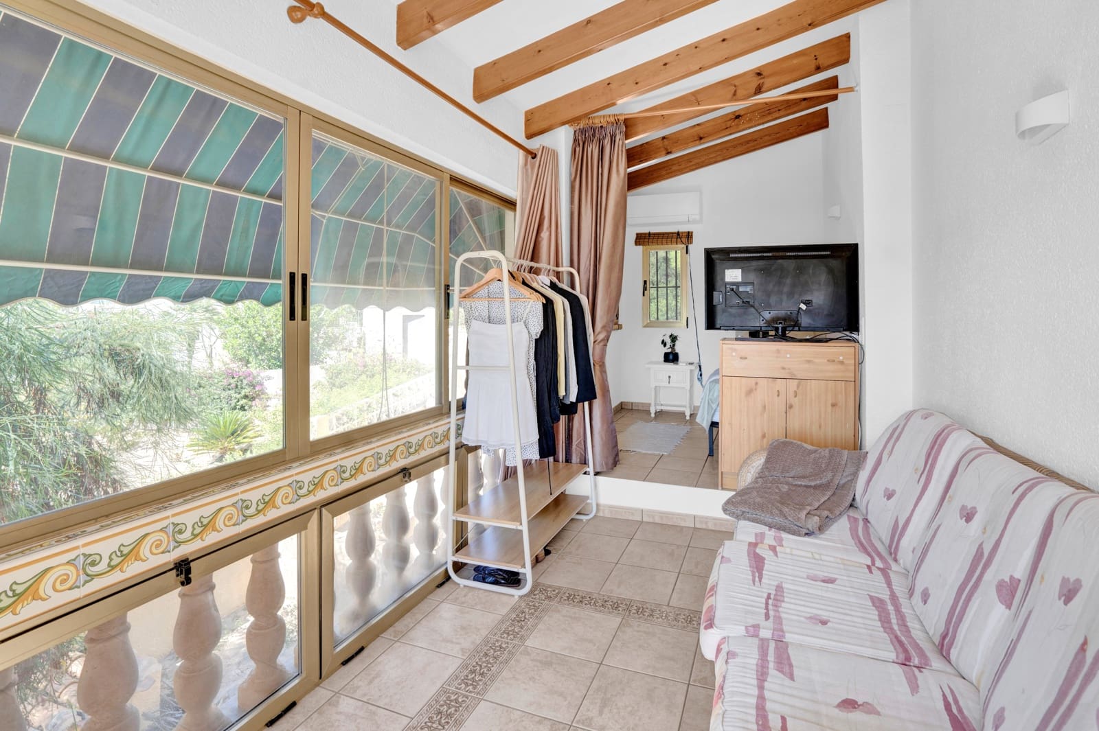 5 bedroom Villa for sale in Javea / Xabia with pool garage - € 585,000 (Ref: 9314246)