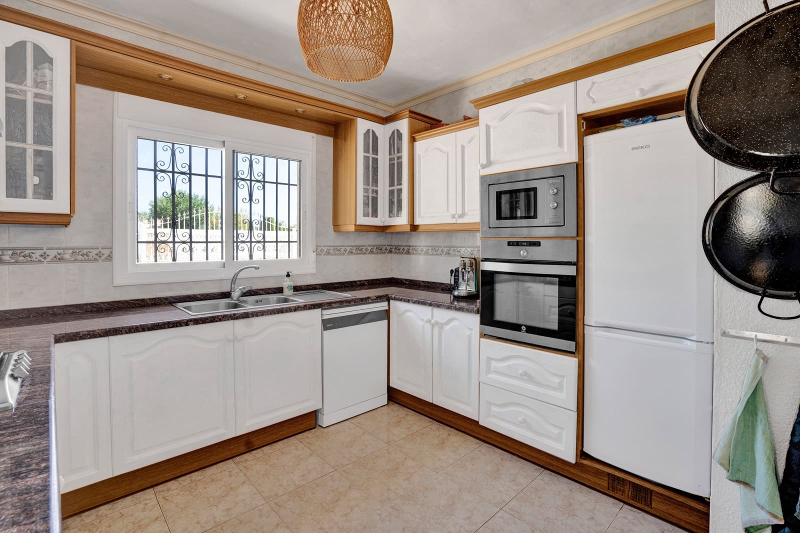 5 bedroom Villa for sale in Javea / Xabia with pool garage - € 585,000 (Ref: 9314246)