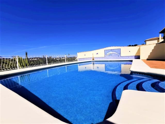 3 bedroom Villa for rent in Cap Martí - El Tossalet - Pinomar, Javea / Xàbia with pool garage - € 3,000 (Ref: 9402814)