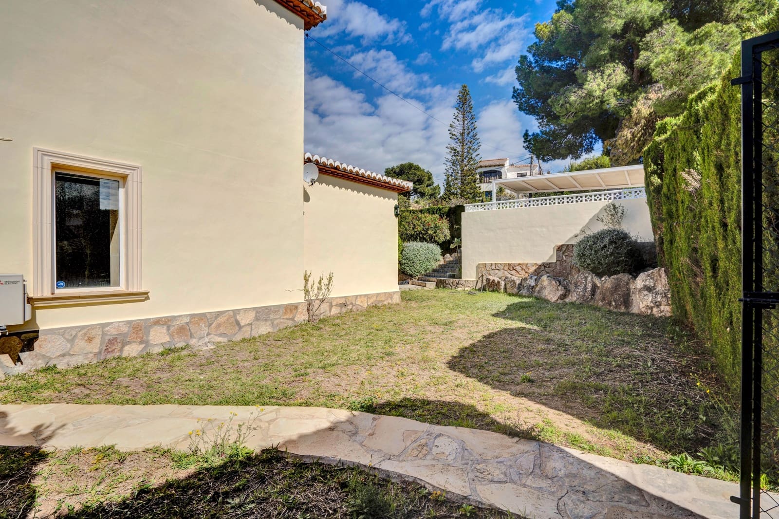 3 bedroom Villa for sale in Javea / Xabia with pool garage - € 999,000 (Ref: 9402814)