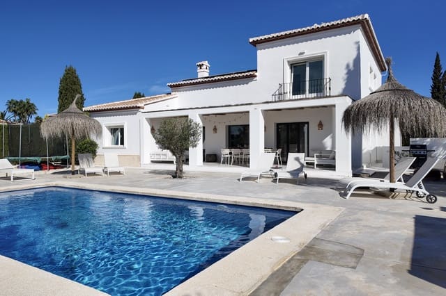 5 sovrum Villa till salu i La Granadella  - Costa Nova, Javea / Xàbia med pool garage - 975 000 € (Ref: 9402821)