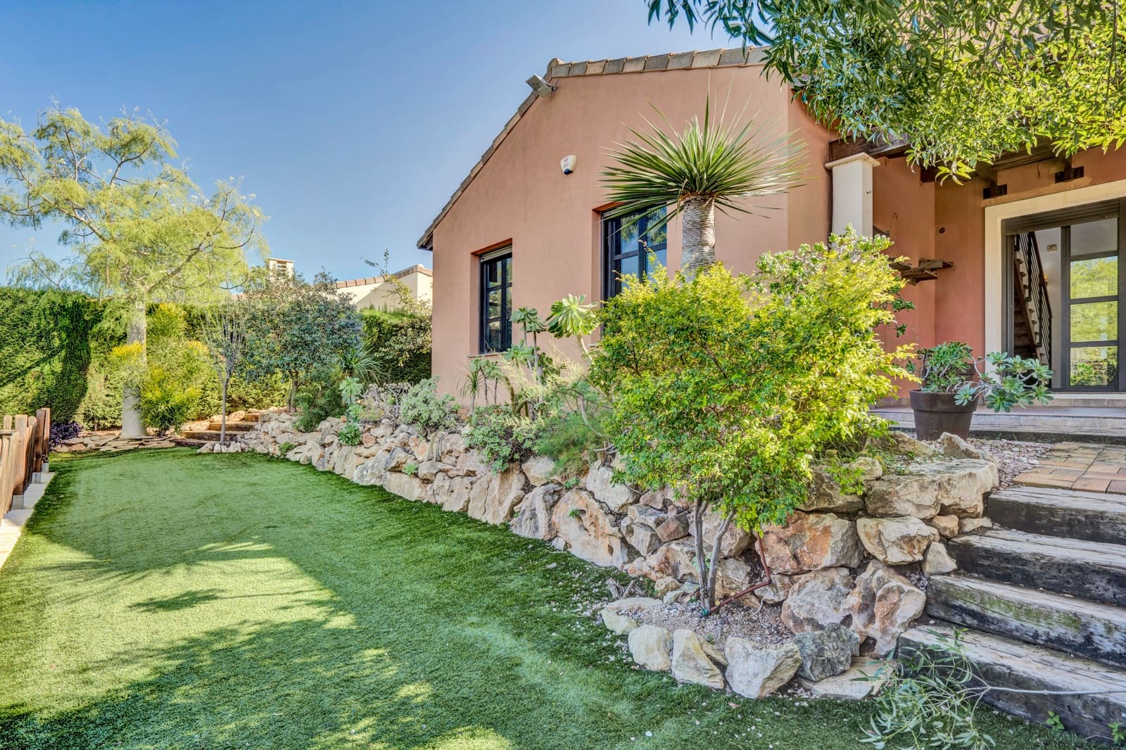 3 bedroom Villa for sale in Javea / Xabia with pool garage - € 695,000 (Ref: 9402872)