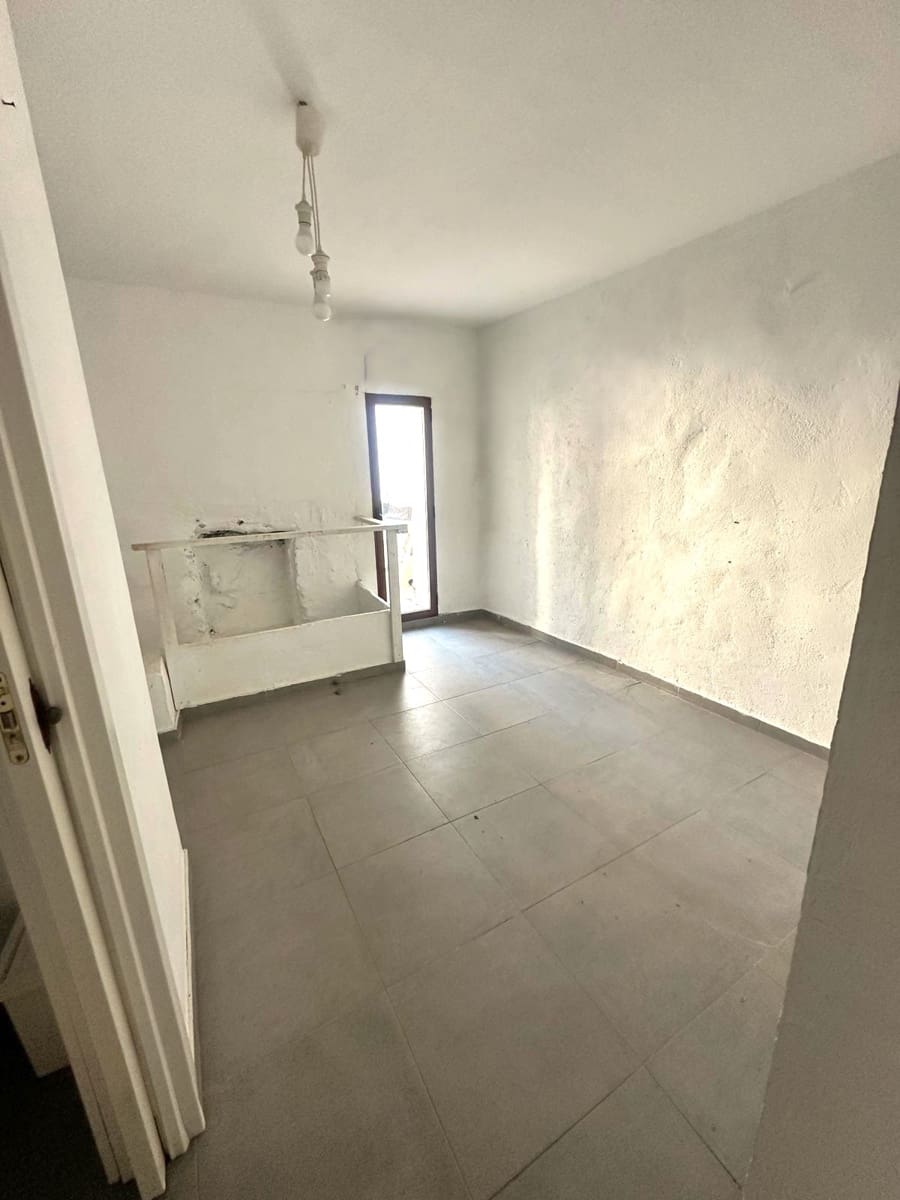 3 bedroom Townhouse for sale in Javea / Xabia - € 280,000 (Ref: 9402899)