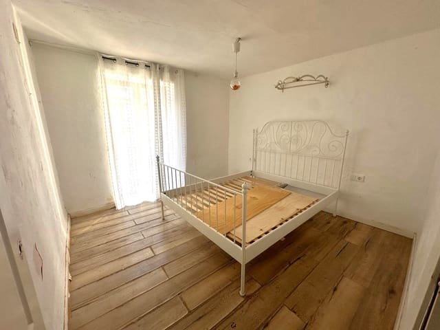 3 bedroom Townhouse for sale in Centro ciudad, Javea / Xàbia - € 280,000 (Ref: 9402899)