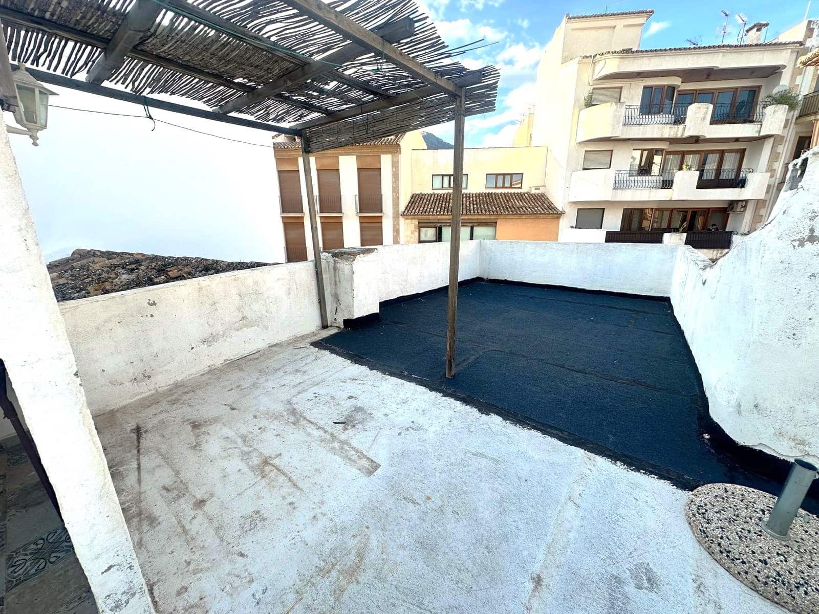 3 bedroom Townhouse for sale in Javea / Xabia - € 280,000 (Ref: 9402899)