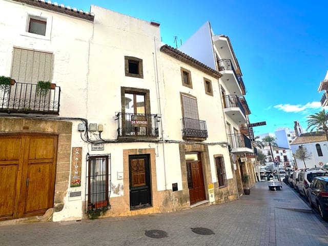 3 bedroom Townhouse for sale in Centro ciudad, Javea / Xàbia - € 280,000 (Ref: 9402899)