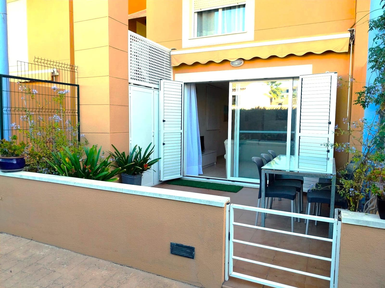 3 bedroom Apartment for sale in Javea / Xabia - € 375,000 (Ref: 9403759)