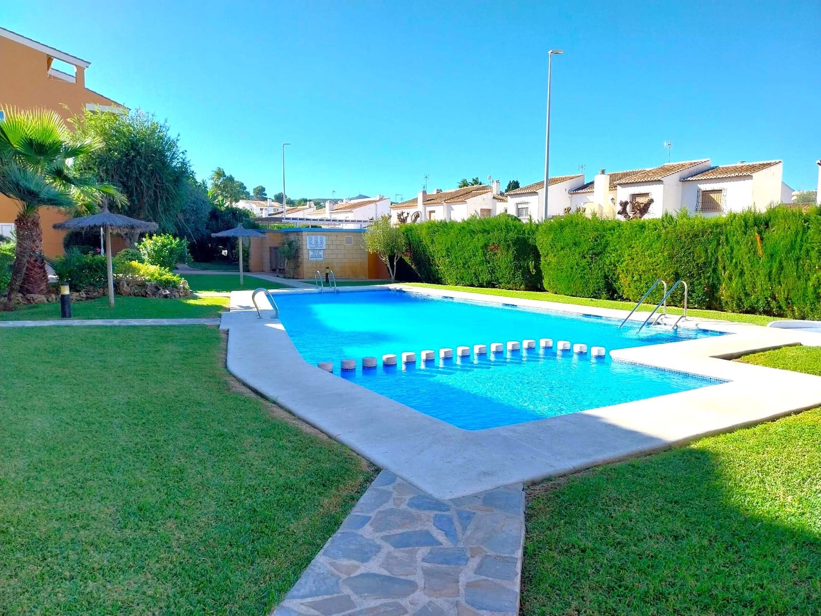 3 bedroom Apartment for sale in Javea / Xabia - € 375,000 (Ref: 9403759)