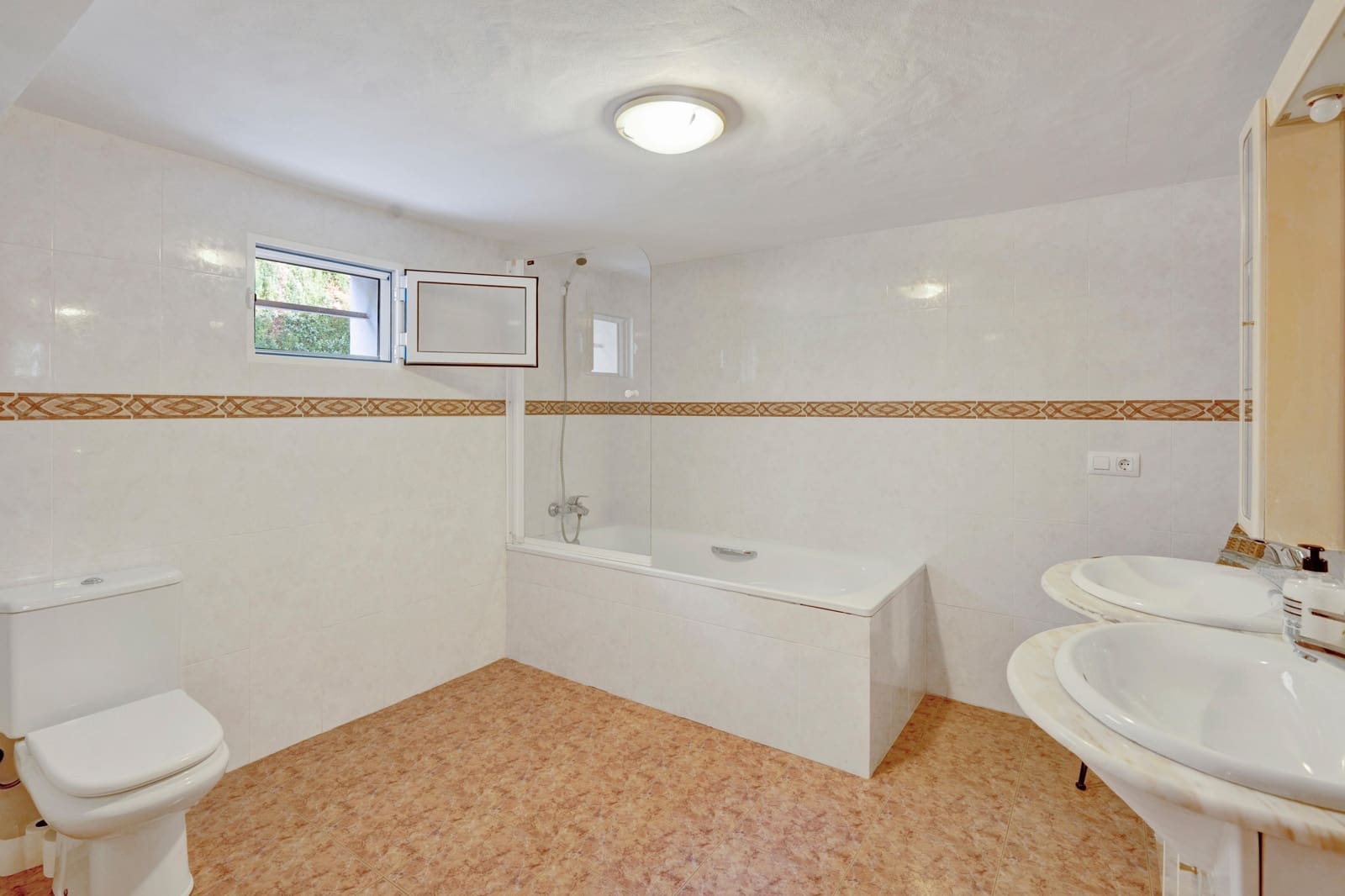 7 soveværelse Villa til salg i Javea / Xabia med swimmingpool garage - € 849.000 (Ref: 9598165)