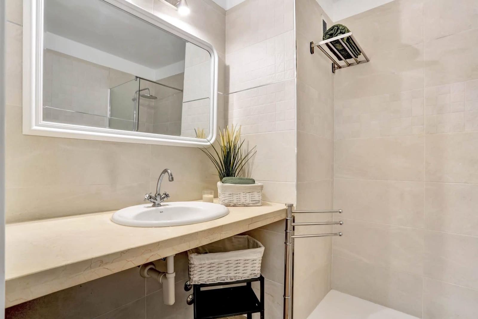 Studio for rent in San Miguel de Abona with pool - € 1,100 (Ref: 10013440)