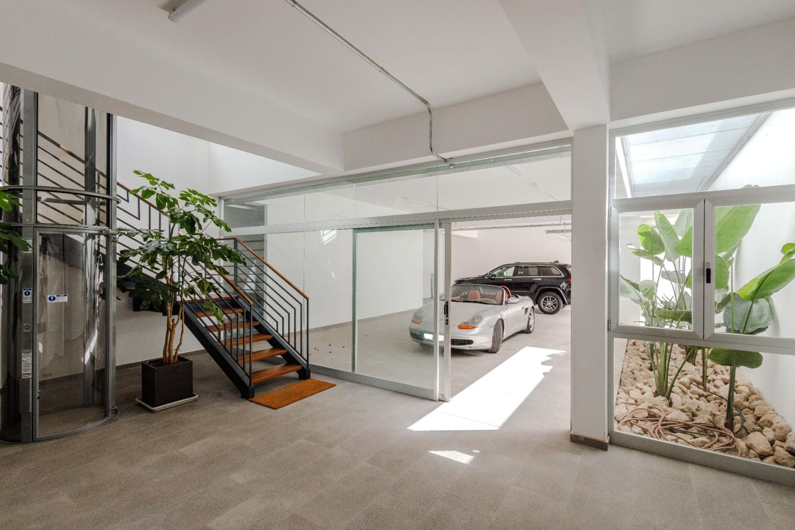 5 makuuhuone Huvila myytävänä paikassa La Caleta Adeje mukana uima-altaan 
autotalli - 6 350 000 € (Ref: 10041246)